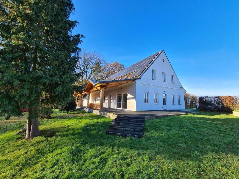 Einfamilienhaus in Einzellage in unmittelbarer Stadtnähe