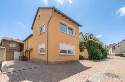 Großzügige Wohnung mit Gewerbefläche & Gästehaus – 4.000–5.000 € Mieteinnahmen monatlich