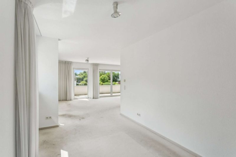 Lichtdurchflutete Eigentumswohnung mit großem Balkon und flexibler Raumaufteilung