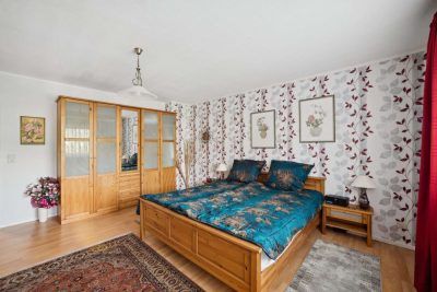 Großzügig modernisiertes Wohnhaus mit großem Garten, Weitblick und Einliegerbereich