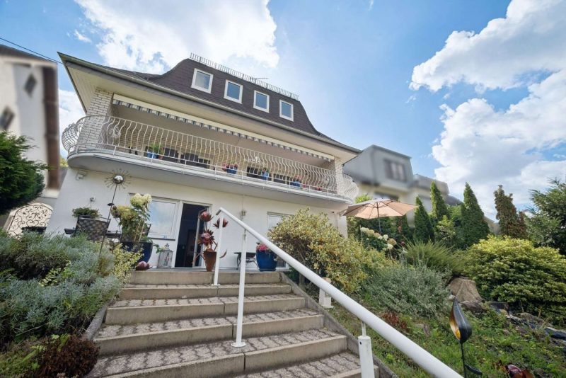 Großzügig modernisiertes Wohnhaus mit großem Garten, Weitblick und Einliegerbereich